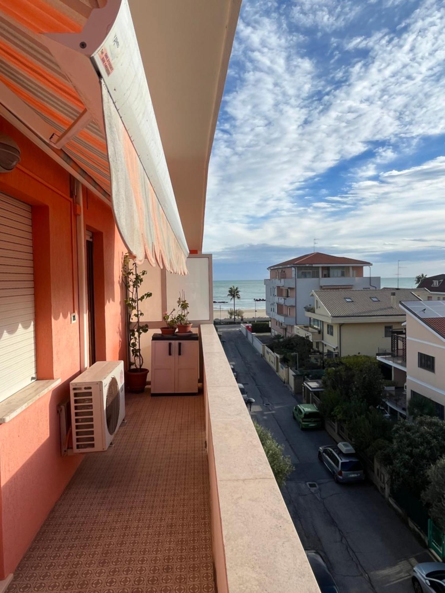 דירות Montesilvano Marina Teresa Al Mare מראה חיצוני תמונה